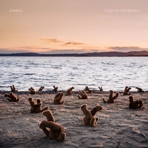 AIRBAG - &quot;A day at the beach&quot;